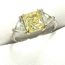 3 Pietra GIA 2.85 TCW Giallo Chiaro Splendente Cut Diamond Engagement Anello 18K - $23,165.52