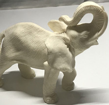 White Elephant Figurine Statue Centerpiece Collectible Home Decor Gift - £8.17 GBP