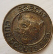 Vintage Cub Scout Round Bobcat Pin Metal with nice patina - $111.80 MXN