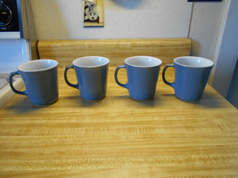vintage pyrex corning mugs blue and white - £11.41 GBP