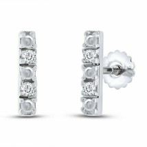 14k Oro Blanco Chapado Plata Diamante Sintético Pequeño Vertical Barra Earrings - £36.86 GBP