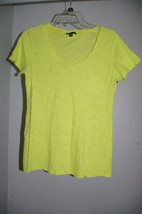 Gap V-Neck Tee Misses Womens Size S Bright Lime Green Yellow - £7.86 GBP