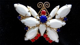 Vintage Juliana Red White Blue Rhinestones Butterfly Brooch Clip Earrings - £101.49 GBP