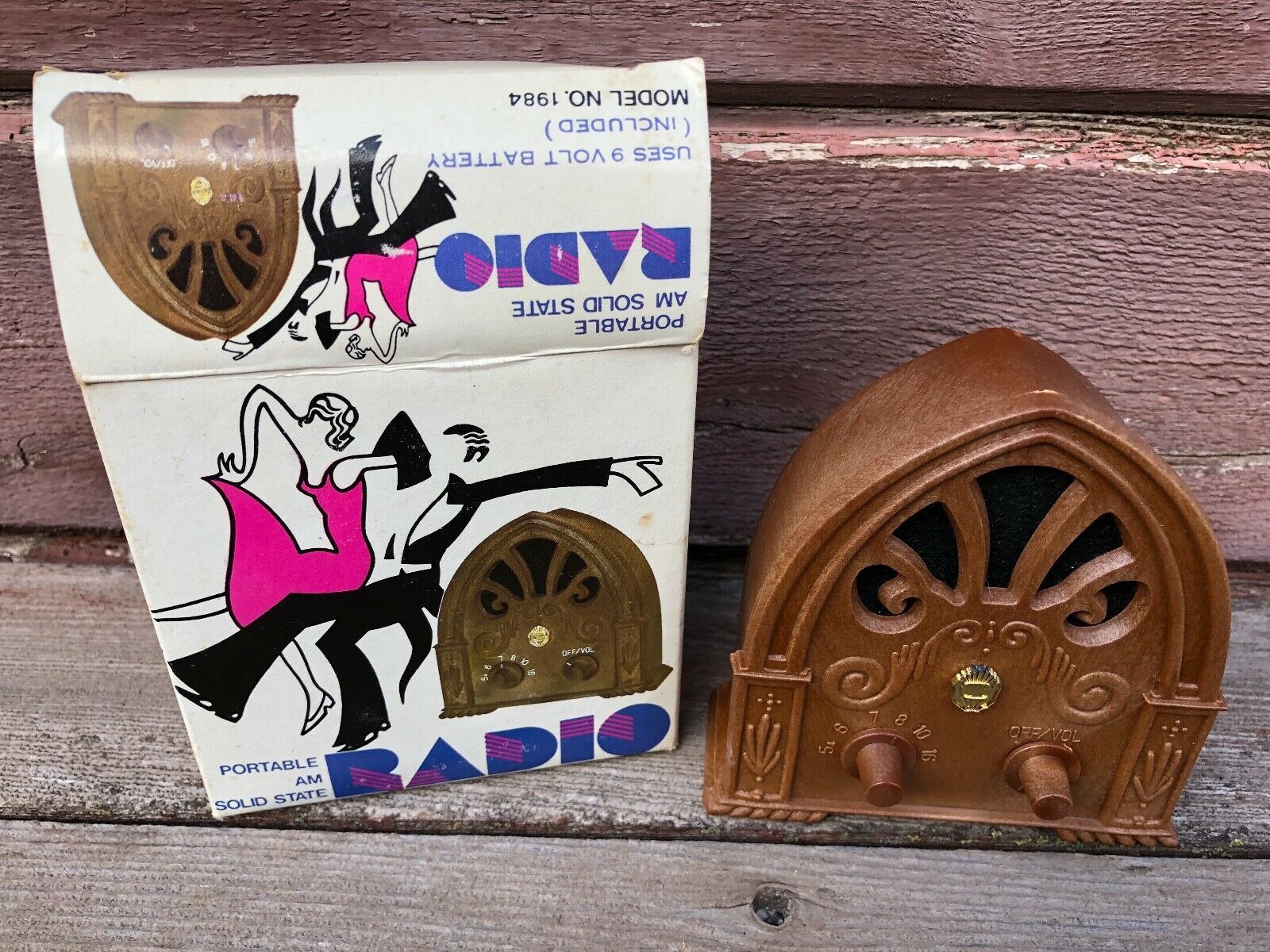 VTG NOSTALGIC CATHEDRAL NOVELTY TRANSISTOR RADIO w BOX Model 1984 - £23.44 GBP