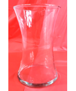 Clear Glass Flower Vase 4 5/8”dia x 8 5/8”tall Great Condition - £3.13 GBP