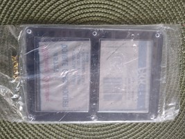 Vintage baseball card holder with gold screws  - €8,74 EUR