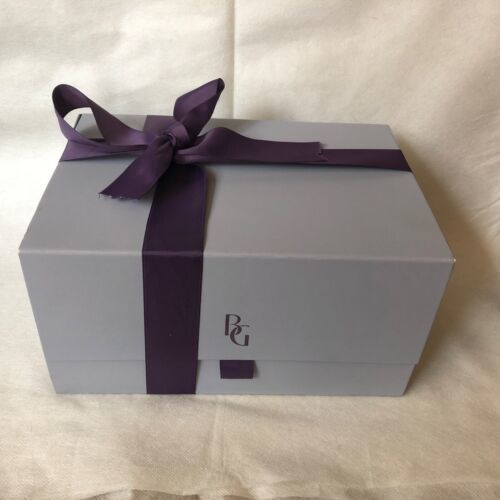 Bergdorf Goodman box rectangle medium magnetic closure with ribbon empty... - $18.80
