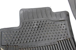 2009-2011 e92 TOYOTA MATRIX AWDALL WEATHER  FLOOR MATS FRONT & REAR M1665 image 5