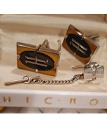 Vintage 1960s Hickok Two-Tone Bullet Back Cufflinks &amp; Tie Clip Set w/ H ... - $23.07 CAD