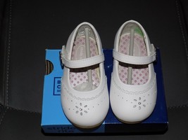 STRIDE RITE Dress Party Shoes Camila  Size 4.5W NEW - £24.50 GBP
