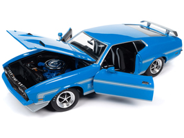 1972 Ford Mustang Mach 1 Grabber Blue with Silver Stripes &quot;American Muscle&quot; Seri - £90.27 GBP