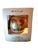 Vintage 1984 Betsy Clark Glass Christmas Ornament Ball In Box Hallmark - £11.84 GBP
