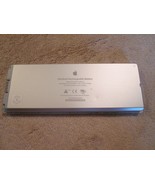 A1185 macbook battery - £8.65 GBP