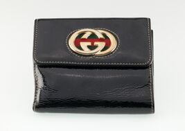 Gucci Cartera Bifold Compacta De Cuero Patente Negro Bonita! - $330.51