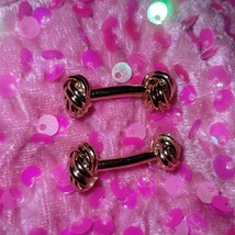 Beautiful vintage gold knotted cufflinks - $221.44 MXN