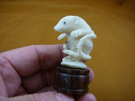 (tb-rat-3) little white walking Rat Tagua NUT palm figurine Bali carving... - $49.08