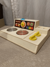 FISHER PRICE Cook Top Stove Pretend Play Magic Burners Bell 919 Vintage 1978 - £13.41 GBP