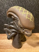 2015 Titans Alien VS Predator Loot Crate Exclusive Vinyl Figure AVP Grid 4.25&quot; - £4.21 GBP