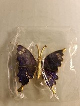 Enamel Pin Brooch Purple Butterfly - £4.40 GBP