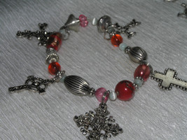 Estate Shades of Red &amp; Bead w Various SIlvertone Bead &amp; Cross Stretch Br... - £8.67 GBP