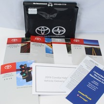 Toyota Corolla Owners Manual 2019 Fwd Xse Se Hatchback Set - £61.66 GBP