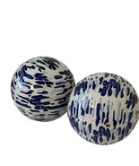 Rae Decor Blue White Ceramic Spheres 4 Inch Decorative Balls Set Of 2 - $333.95 MXN
