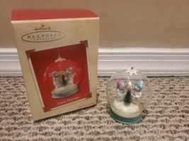 Hallmark Keepsake Ornament 2002 Cool Friends Snowman Snowglobe - £5.30 GBP