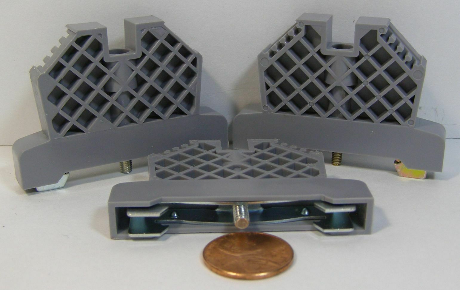 THREE SMALL SPACER TERMINAL BLOCKS   3 COUNT - $5.99