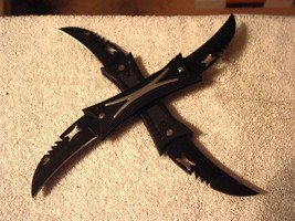 FOUR BLADED KNIFE BLADE WITH BELT CLIP #2 ( BLACK ) - £17.00 GBP