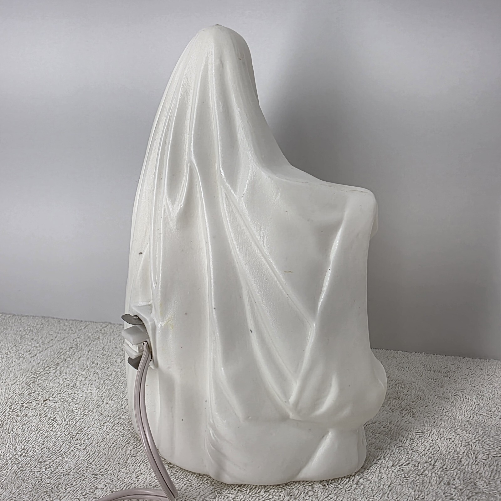 Belco Lites Corp Halloween Ghost Blow Mold Light Vintage 1979 - 9" Tall Item image 9