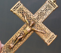 ⭐antique crucifix,religious cross ornate bronze,signed Quercia⭐ - £95.19 GBP