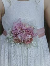 Indie Sash Floral Headband/Sash by Dollcake - $616.36 MXN