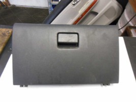 XB SCION  2006 Glove Box 493353 - $101.97