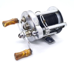 Pflueger SkilKast  Baitcasting Reel #1953 Vintage - $14.99