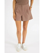 Varley  Mariya Easy Pleat Short 4.5″ Deep Taupe - $1,083.75 MXN