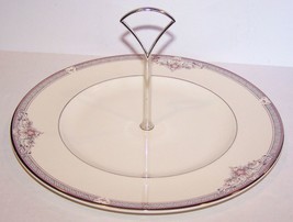 Lovely Royal Doulton Fine Bone China Jillian H5193 Center Handled Serving Tray - £24.15 GBP