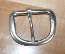 Belt Buckle Replacement Silver Tone D Shape Fits Belt Up To 1 1/2&quot; - $5.99