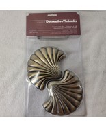 JCP Set of 2 Brass Tone Curtain Tie Backs  Sea Shells Coast Beach Home D... - $33.94 CAD