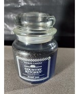 NEW Yankee Candle Country Kitchen Sweet Pea 14.5 oz Medium Jar Candle - £25.55 GBP