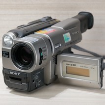 Sony Handycam CCD-TRV57 8mm Analog Camcorder *POWERS ON* AS IS Parts/repair - £26.25 GBP