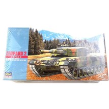 Hasegawa 31134 Leopard 2 German Army Tank 1/72 Scale Plastic Model Kit New - £23.97 GBP