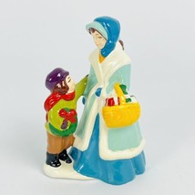 Avon McConnell’s Corners Christmas Town Shoppers 1982 Mother &amp; Son Figur... - £7.51 GBP