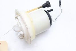 10-12 LAND ROVER RANGE ROVER HSE FUEL PUMP E2125 image 2