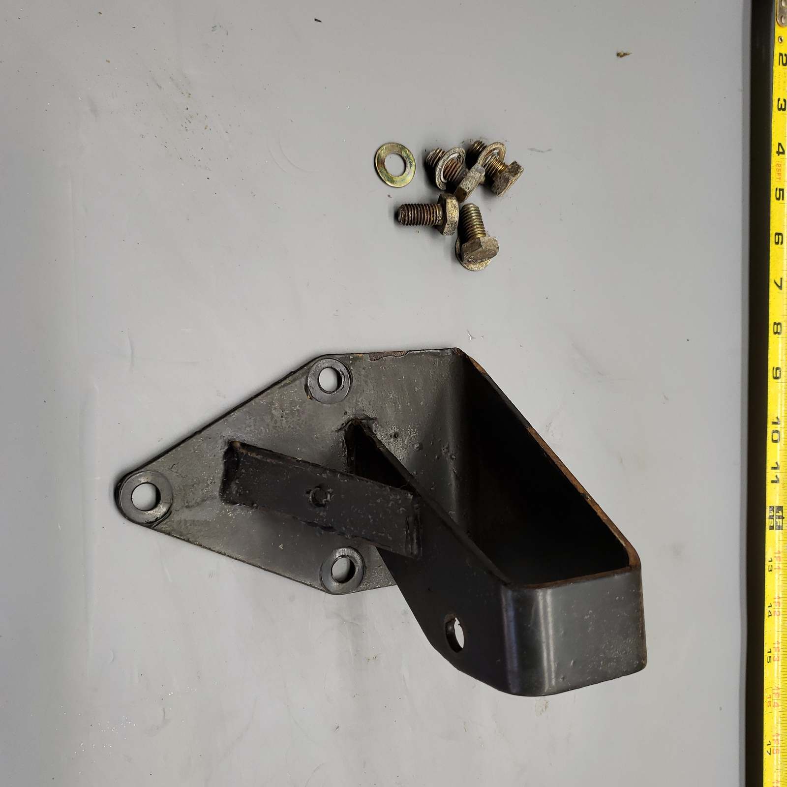 *VOLVO PENTA Alternator Bracket 4 cylinder AQ models 841966 Sterndrive G... - $34.00