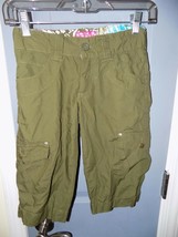 The Children&#39;s Place Olive Green Capri&#39;s Size 8 Girl&#39;s NWOT - £16.31 GBP