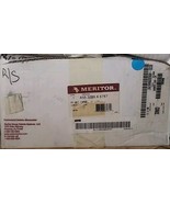 MeritorA553299A6787 Right Front AY-Bracket CHMBR - $148.50