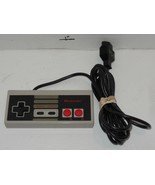 Vintage Nintendo Entertainment System NES Controller Model NES-004 - $475.53 MXN