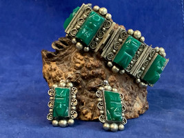 Vtg Carved Mayan Face Jewelry Set Mexico 7.5&quot; Bracelet &amp; Earrings Green ... - £78.99 GBP