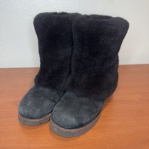 Ugg Maylin Black Boot Sheepskin Platform Women Size 9 Suede Sherpa 3220 Foldover - £66.97 GBP