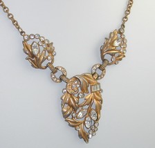 Antique Gold Tone Ornate Rhinestone Hinged Lavalier Necklace 17.75&quot; - £23.50 GBP